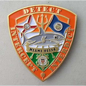 Custom Coast Guard Challenge Coin for USCG - MIAMI 91114, side 1. Features and context: Custom Military Coin, Coast Guard Challenge Coin, USCG, Coast Guard.