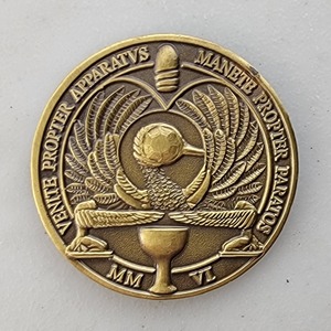 Custom Organization Challenge Coin for CLUB OBI WAN - ANTIQUE GOLD, side 2. Features and context: Organization Challenge Coin, Organization.