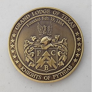 Custom Organization Challenge Coin for KNIGHTS OF PYTHIAS - GRAND LODGE TEXAS - ANTIQUE BRONZE, side 1. Features and context: Organization Challenge Coin, Texas, Organization.