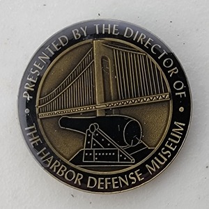 Custom Organization Challenge Coin for THE HARBOR DEFENSE MUSEUM, side 2. Features and context: Organization Challenge Coin, Organization.
